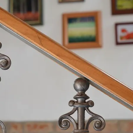 Masi Felso Apartman דירה